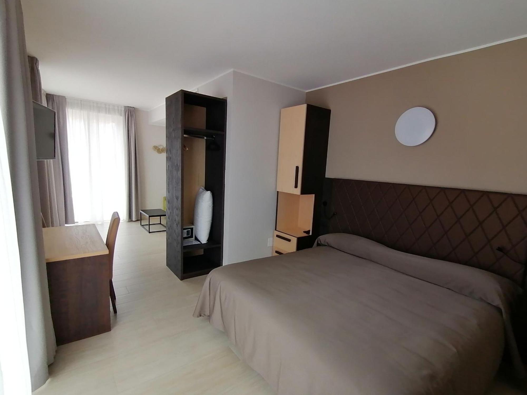 Hotel Boston Stresa Ngoại thất bức ảnh